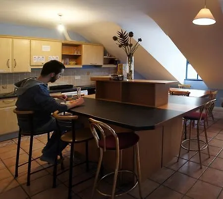 호스텔 Connemara National Park *