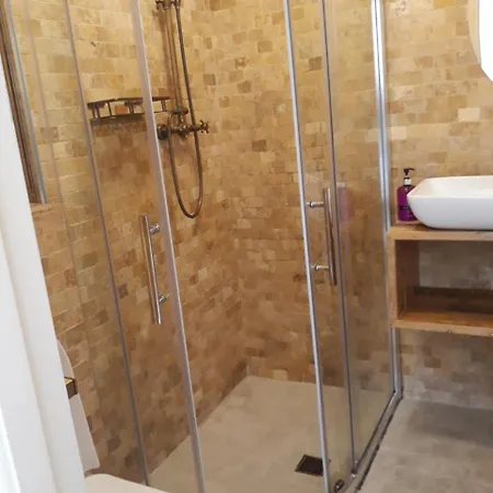 호스텔 Connemara National Park