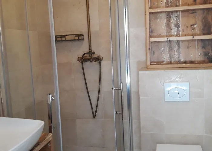 Connemara National Park Hostel